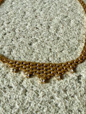 Vintage Gold Tone 17” Necklace Clear Crystal Rhinestone Graduated Bib Statement